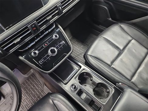 Used 2022 Lincoln Corsair AWD w/ Equipment Group 101A image 25