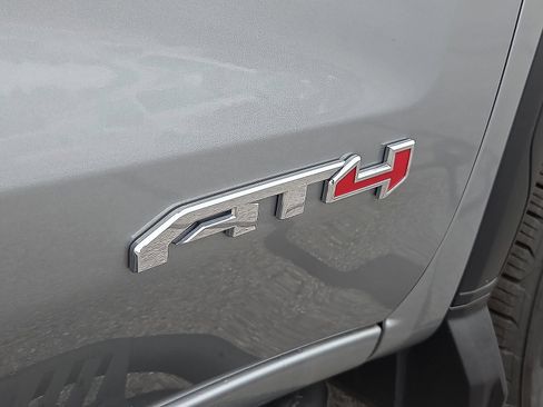 Certified 2024 GMC Sierra 1500 AT4 w/ Technology Package AWD/4WD image 16
