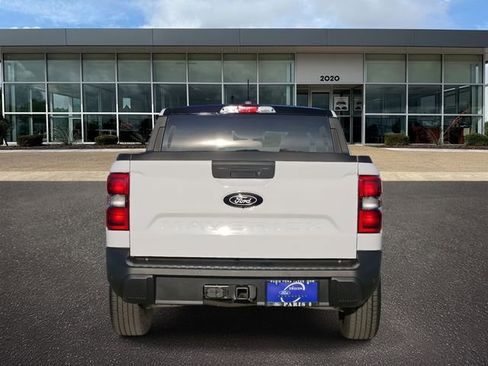 New 2025 Ford Maverick XLT w/ Black Appearance Package image 4