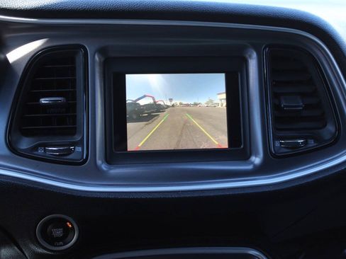 Used 2019 Dodge Challenger SXT RWD image 15
