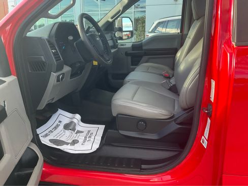 Used 2019 Ford F250 XL w/ STX Appearance Package AWD/4WD image 5