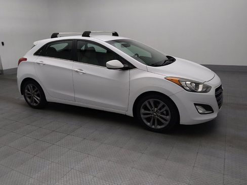 Used 2017 Hyundai Elantra GT w/ Value Edition Package 02 image 11