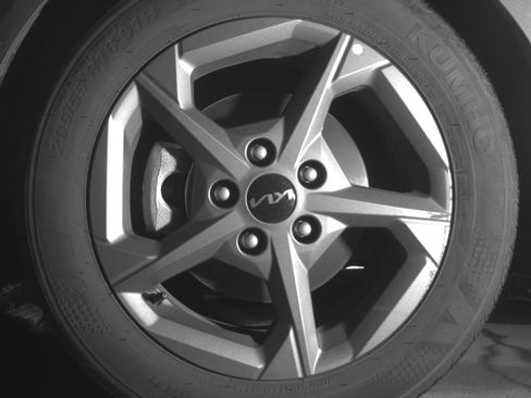 Used 2025 Kia K4 FWD image 12