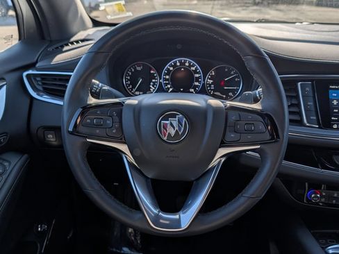Used 2024 Buick Enclave Avenir w/ Avenir Technology Package AWD/4WD image 38