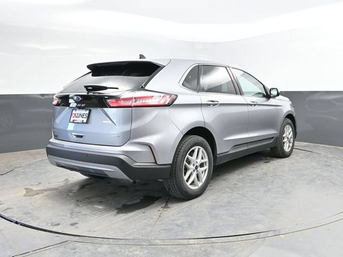 Used 2024 Ford Edge SEL AWD/4WD image 9