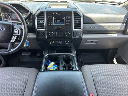 Used 2017 Ford F350 XLT w/ XLT Value Package AWD/4WD image 16