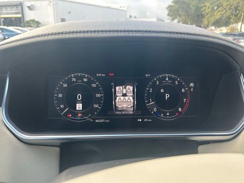 Used 2018 Land Rover Range Rover HSE image 19