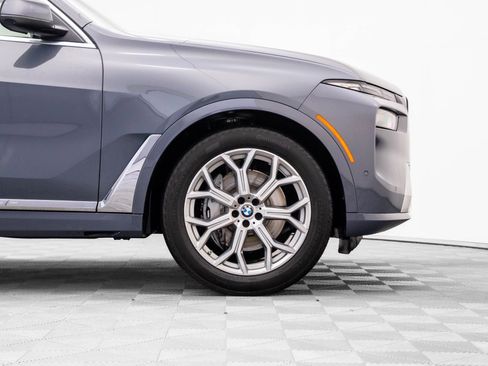 Certified 2025 BMW X7 xDrive40i w/ Premium Package image 37