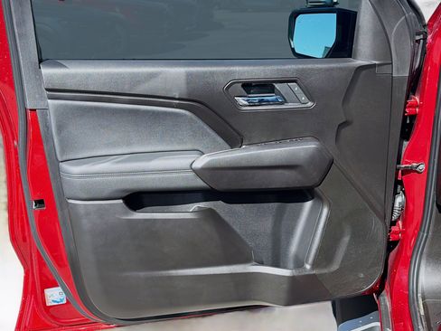 Used 2025 GMC Canyon Elevation w/ Convenience Package image 21