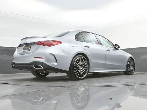 Used 2023 Mercedes-Benz C 300 Sedan image 39