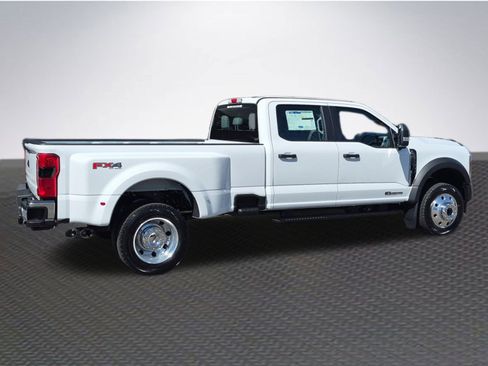 New 2026 Ford F450 XL w/ 360-Degree Camera Package image 4