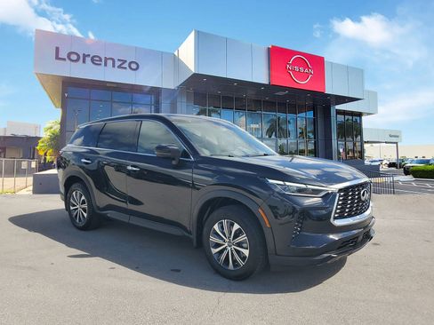 Used 2025 INFINITI QX60 Pure image 2