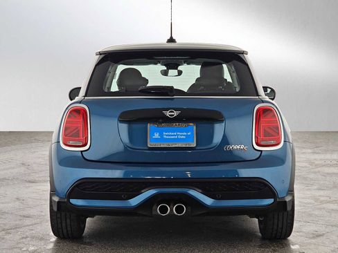 Used 2022 MINI Cooper S image 4