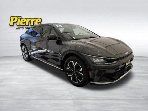 Used 2024 Kia EV6 Wind w/ Wind Technology Package AWD/4WD image 7