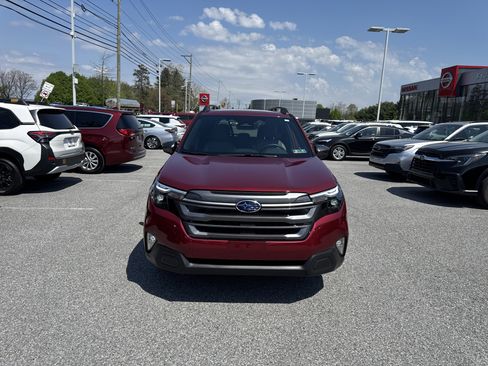 Used 2025 Subaru Forester Premium w/ Convenience Package #1 AWD/4WD image 21