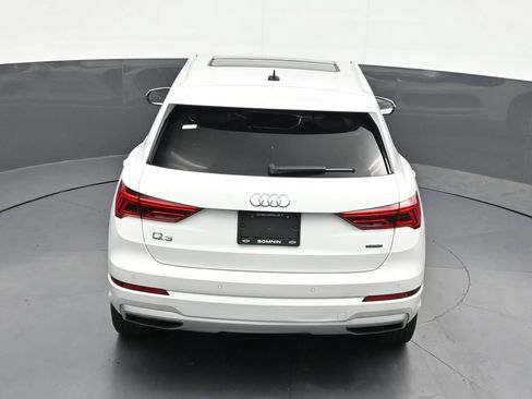 Used 2022 Audi Q3 2.0T Premium w/ Convenience Package AWD/4WD image 18
