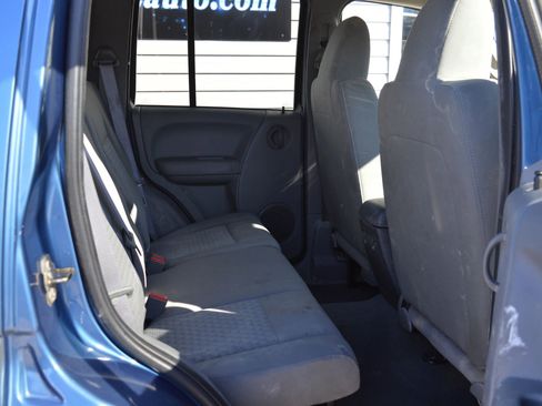 Used 2006 Jeep Liberty Sport image 23