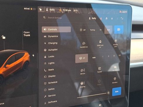 Used 2022 Tesla Model Y Performance image 16