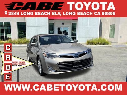 Used 2014 Toyota Avalon Limited w/ Technology Package