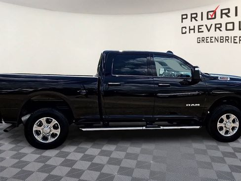 Used 2025 RAM 2500 Big Horn AWD/4WD image 9
