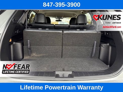 Used 2024 Mitsubishi Outlander SE image 26