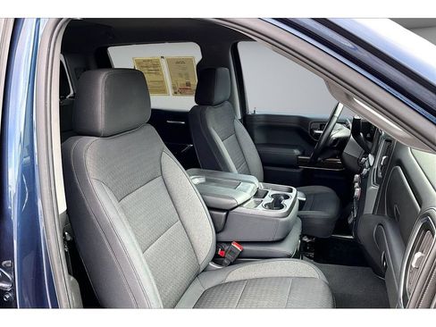 Used 2019 Chevrolet Silverado 1500 RST w/ All-Star Edition AWD/4WD image 10