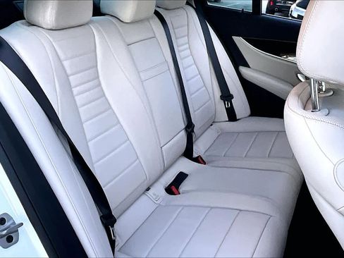 Used 2023 Mercedes-Benz E 450 4MATIC Sedan image 20
