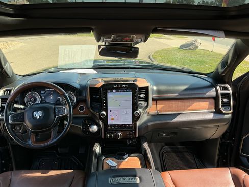 Used 2022 RAM 1500 Limited image 15