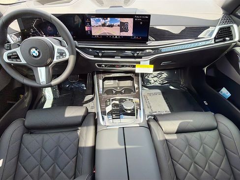 New 2026 BMW X5 xDrive40i w/ M Sport Package image 16