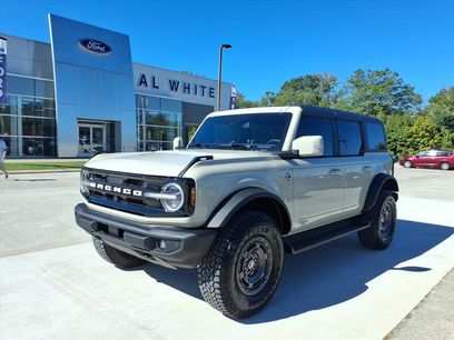 Used 2025 Ford Bronco Outer Banks w/ Sasquatch Package