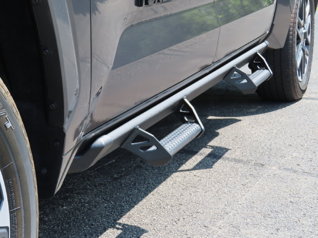 Used 2024 Toyota Tundra Limited AWD/4WD image 16