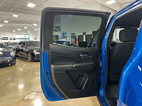 Used 2023 Chevrolet Colorado LT w/ LT Convenience Package image 28
