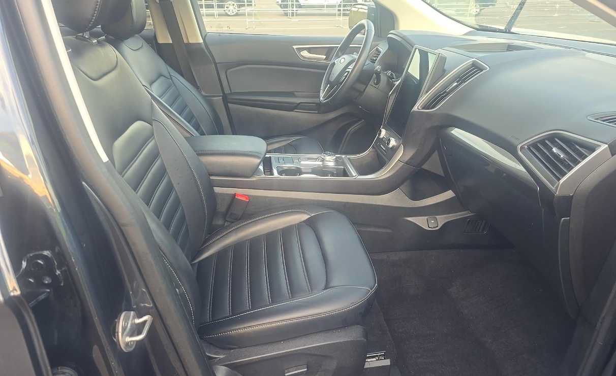 Used 2024 Ford Edge SEL w/ Convenience Package AWD/4WD image 8