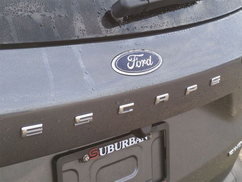 Used 2024 Ford Escape Active image 12