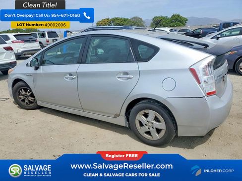 Used 2011 Toyota Prius Two image 3