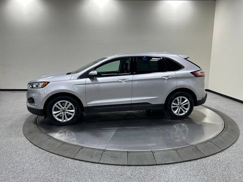 Certified 2019 Ford Edge SEL w/ Cold Weather Package AWD/4WD image 10