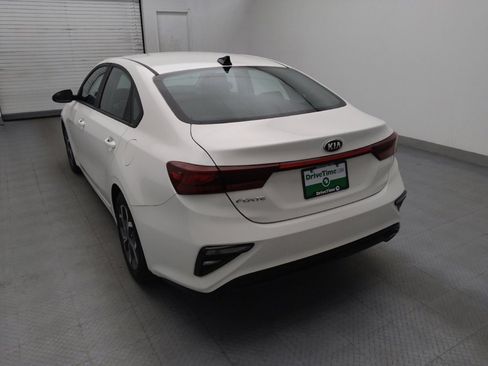 Used 2020 Kia Forte LXS FWD image 5