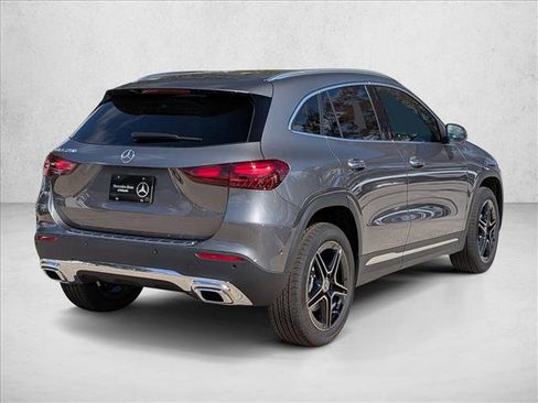 Used 2026 Mercedes-Benz GLA 250 image 2