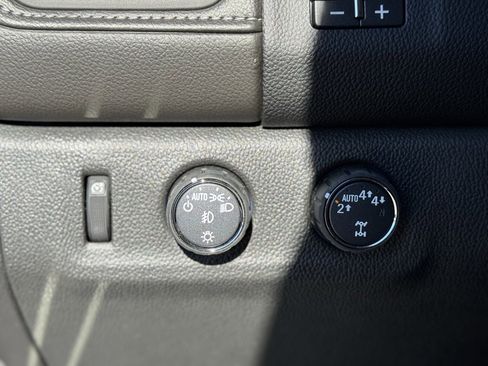 Used 2022 GMC Canyon Elevation image 20