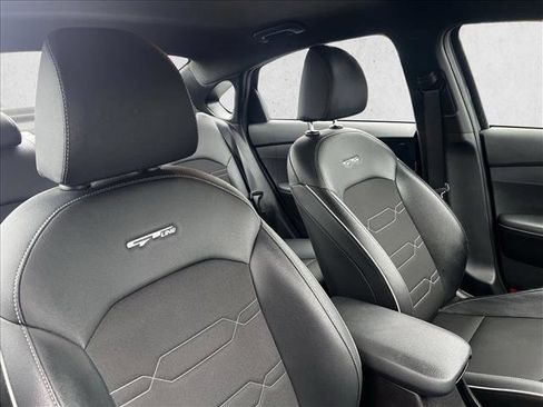 Used 2021 Kia Forte GT-Line image 24