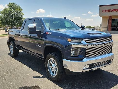 Used 2020 Chevrolet Silverado 2500 LTZ w/ LTZ Premium Package AWD/4WD image 6