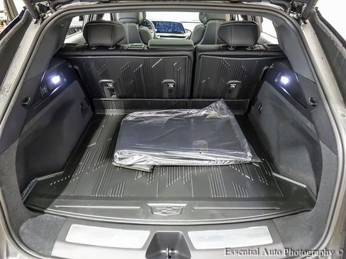 New 2025 Cadillac Lyriq Luxury image 20