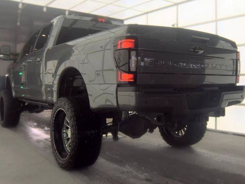 Used 2022 Ford F350 Lariat w/ Black Appearance Package AWD/4WD image 2