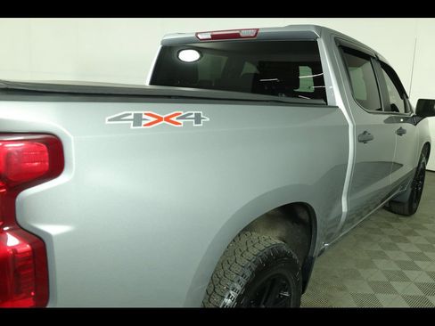 Used 2023 Chevrolet Silverado 1500 Custom w/ LPO, Dark Essentials Package AWD/4WD image 18