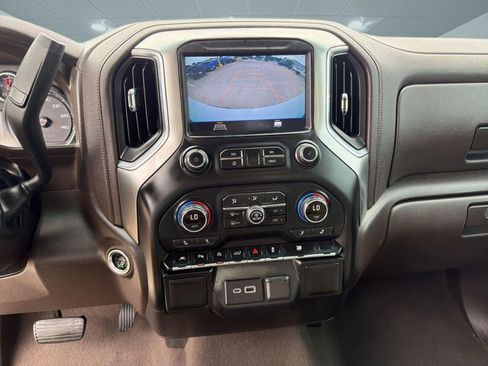 Used 2020 Chevrolet Silverado 1500 LT w/ All-Star Edition AWD/4WD image 24