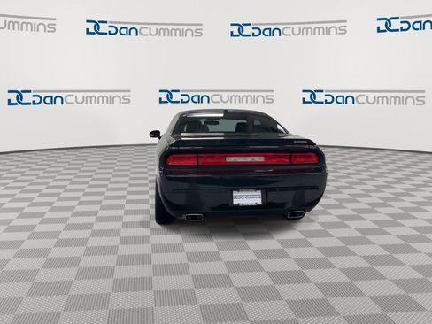 Used 2013 Dodge Challenger SRT8 RWD image 7