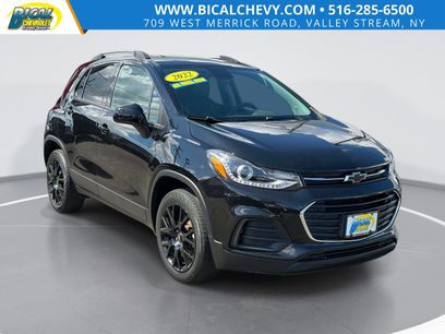 Used 2022 Chevrolet Trax LT w/ Midnight Edition