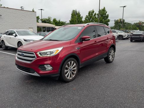 Used 2017 Ford Escape Titanium FWD image 7