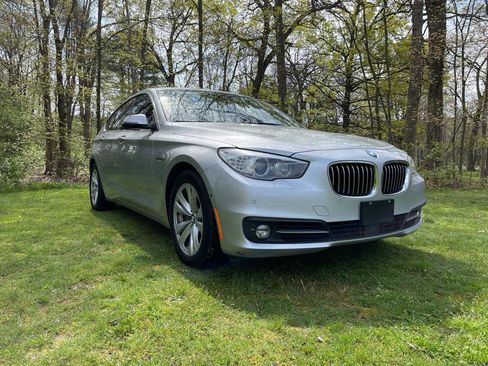 Used 2017 BMW 535i Gran Turismo image 5