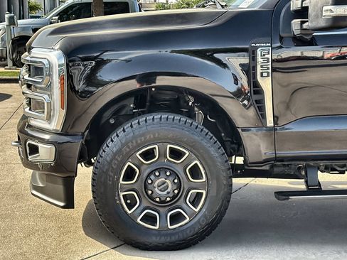 Certified 2024 Ford F350 Platinum w/ FX4 Off-Road Package AWD/4WD image 10